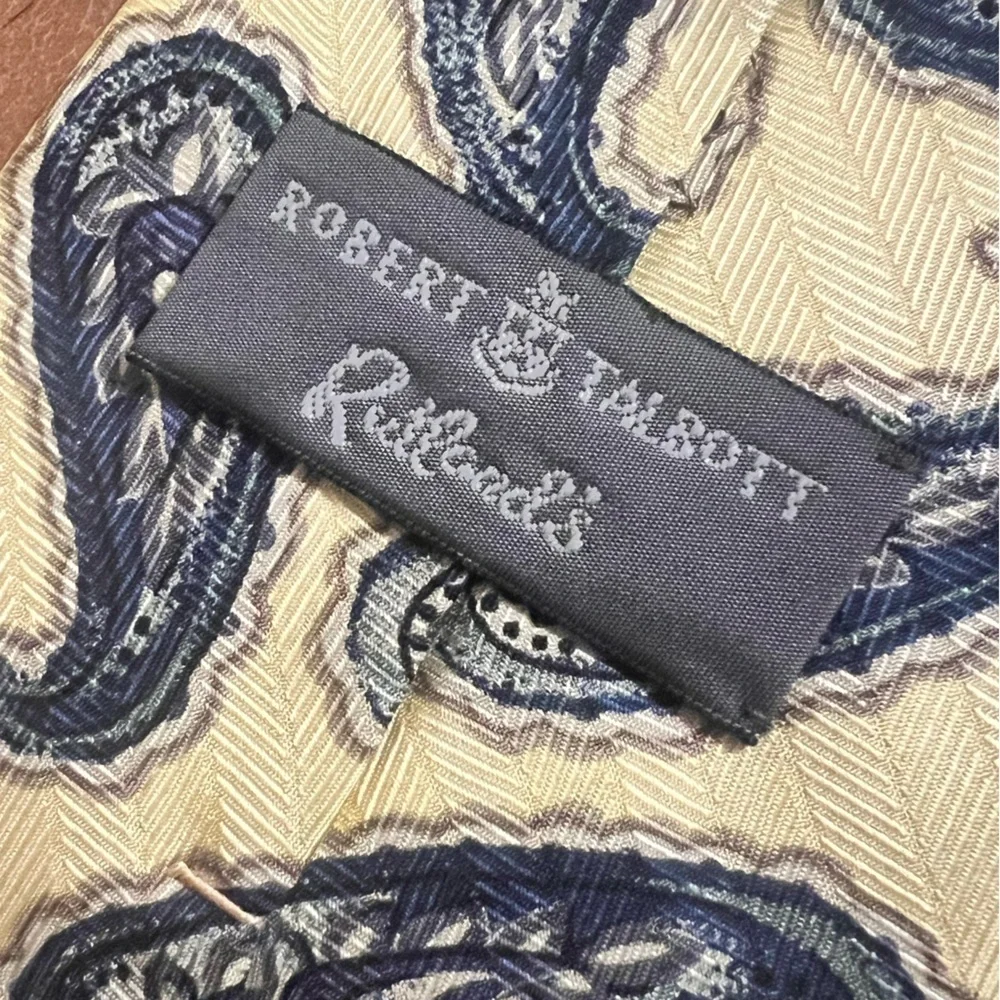 Robert Talbott Paisley Patterned Tie in Blue and Cream